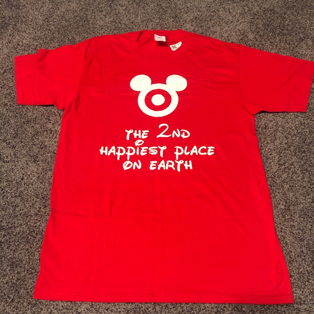 🌸4/$20🌸Disney/Target Women's Red T-shirt Medium NWOT